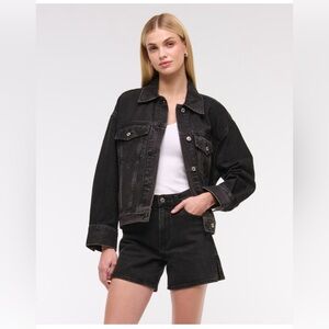 NWT Abercrombie & Fitch High Rise 7” Dad Black Shorts